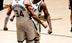 开云体育下载-雄鹿再胜，米德尔顿砍下高分