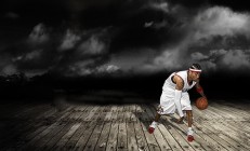 开云下载-双城轨道，当赛车红线切割天际，绿茵血脉于黄昏沸腾