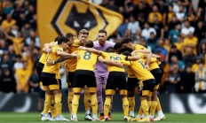 开云体育入口-狼队客场击败西汉姆联，跻身前列