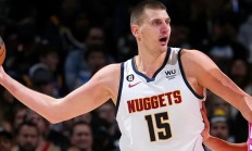 开云体育中国-包含爵士逆轉勇士：高蓓爾狂轟三十五分率隊翻盤的词条