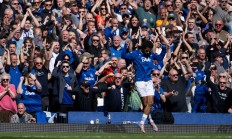 开云体育-阿森纳队员备战下一轮英式足球比赛