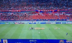 开云体育入口-苏宁客场逼平恒大，全队表现持平