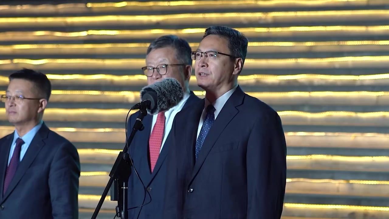 包含哈尔滨队仅胜山东队，苦战取胜的词条