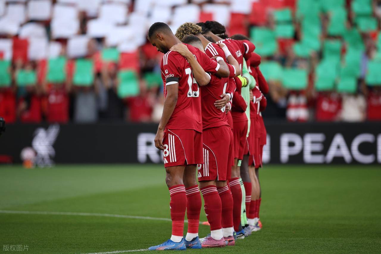 利物浦球星梅开二度，助球队胜出