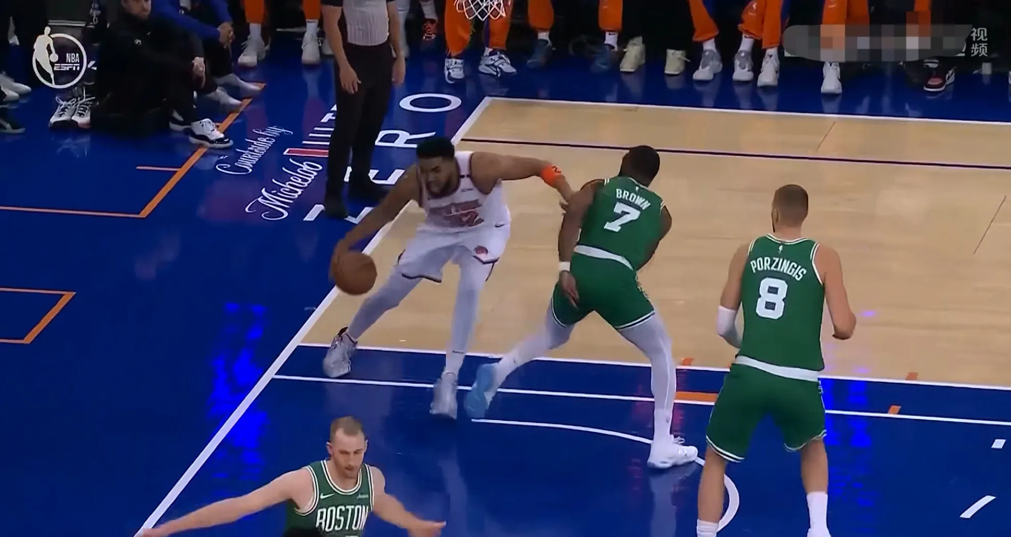 篮网横扫凯尔特人，晋级东部半决赛