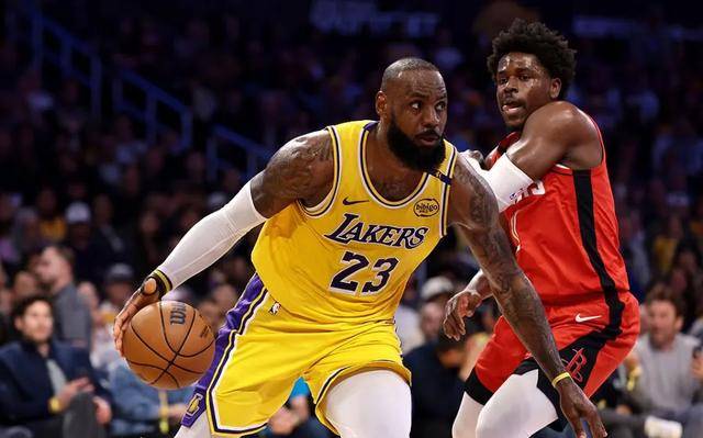 湖人队大胜火箭队，晋级西部半决赛