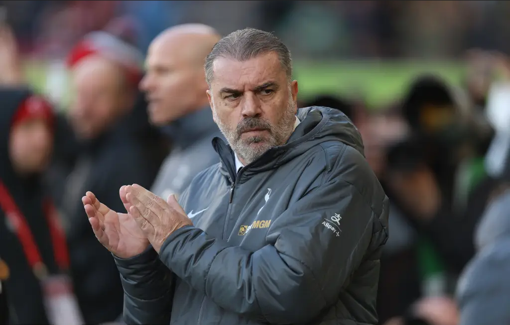 莱切斯特城全队士气高昂,虎视眈眈 莱切斯特城全队士气高昂,虎视眈眈