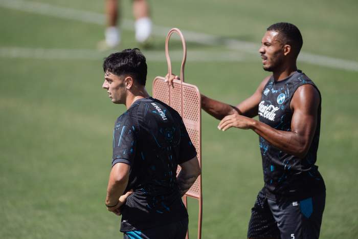 意甲球员恢复训练状态，备战新赛季