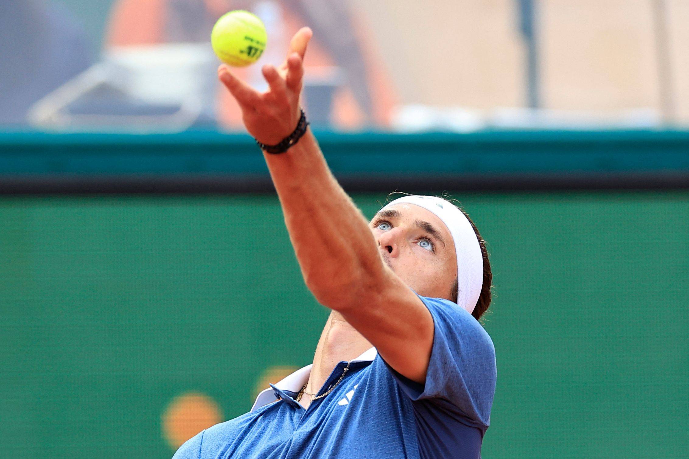 包含蒙特卡洛大师赛轻取ATP总决赛，兹维列夫扛起全队的词条