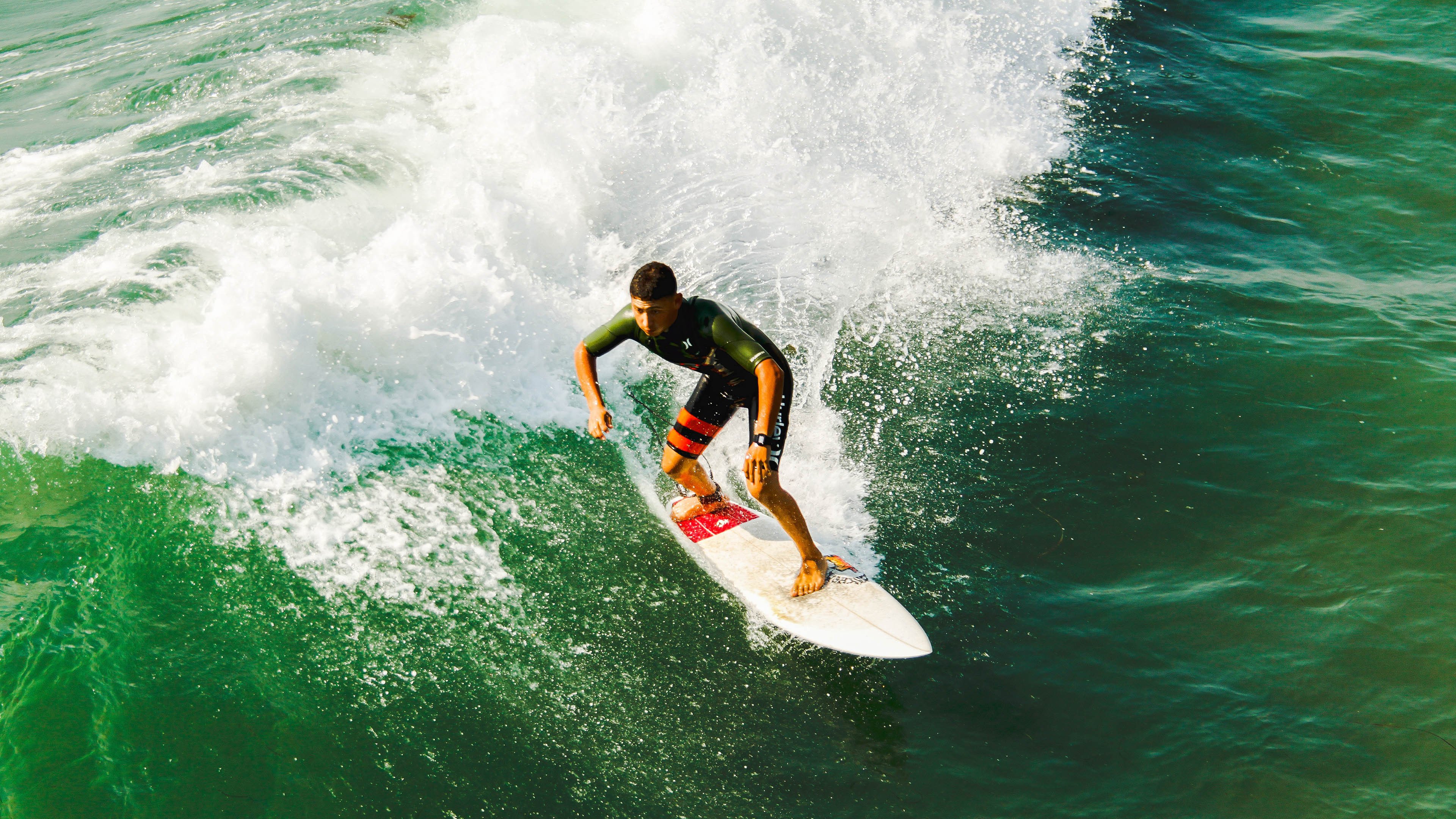 纪录之夜的反转，当武切维奇刷新里程碑，魔术却倒在福建队最后三分钟